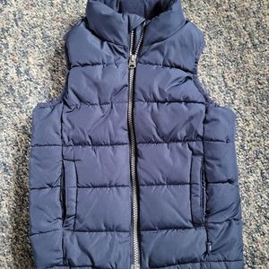 GAPKIDS-SIZE XS-BLUE PUFFER VEST-PERFECT CONDITION